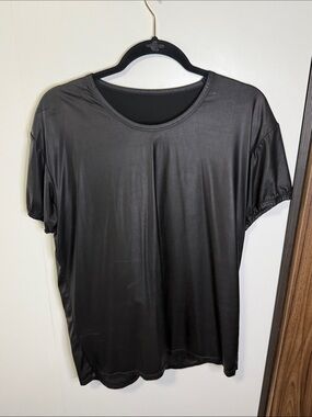Men’s Black Short Sleeve Crew Neck Tee